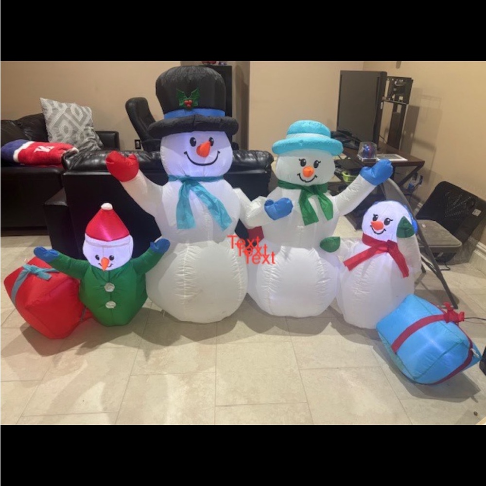 Inflatable Snowman Family Decoration